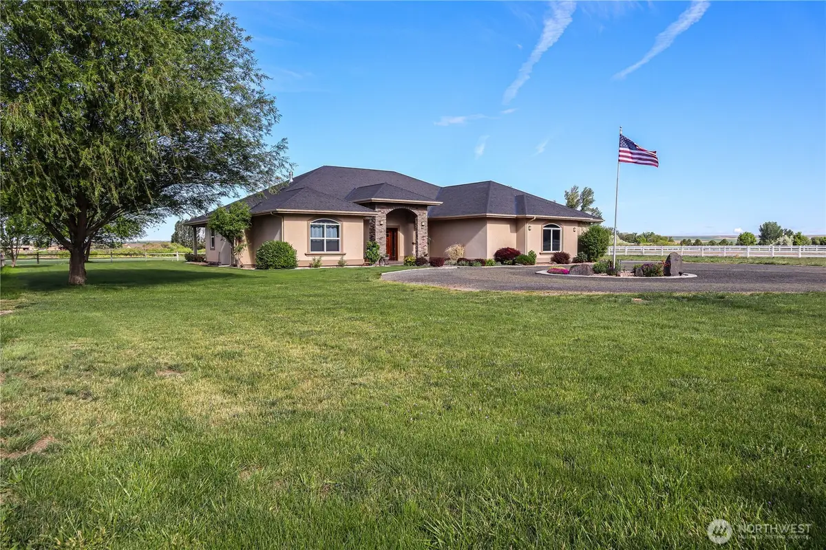 265 Hanson Road, Touchet, WA 99360 - #1