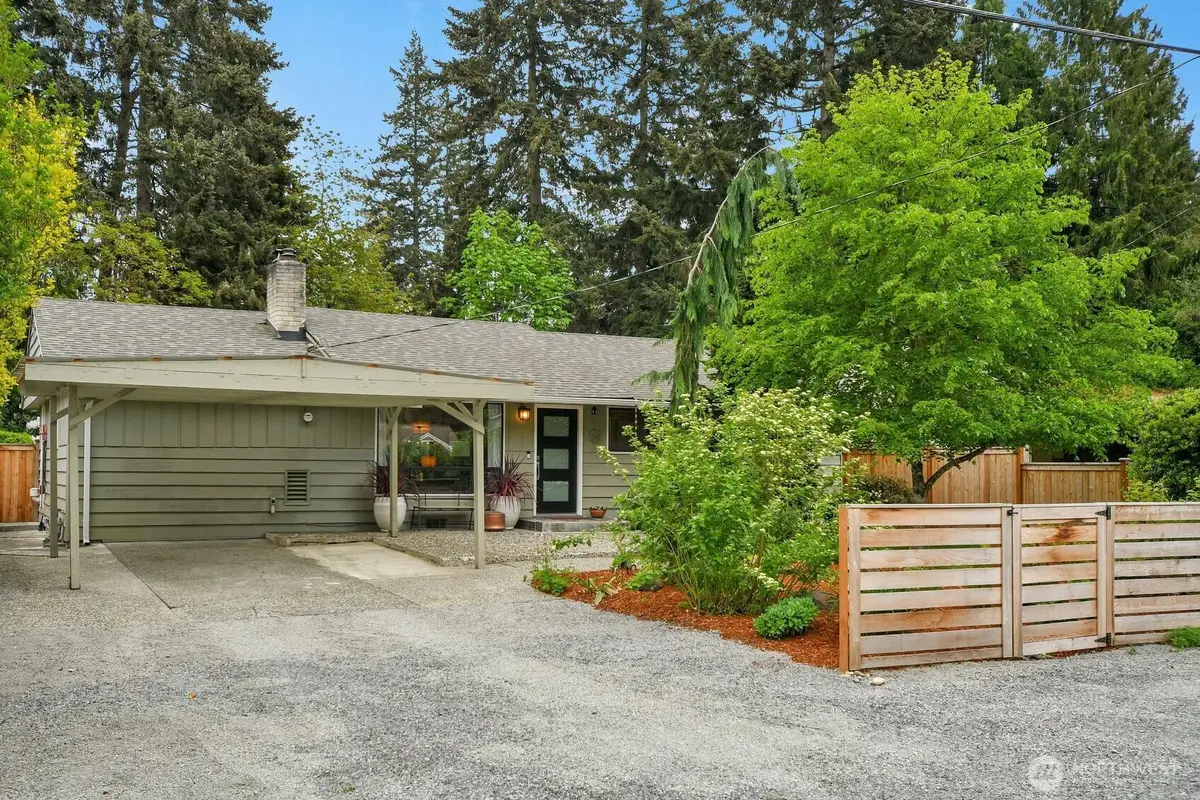 17542 10th Avenue Ne, Shoreline, WA 98155 - #1