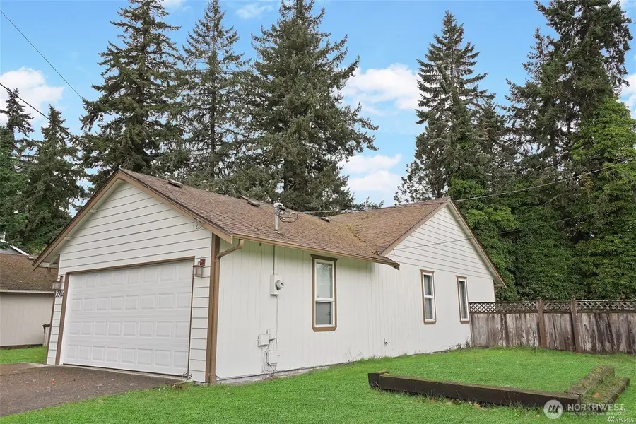 2302 Orchard Street W, Fircrest, WA 98466 - #2