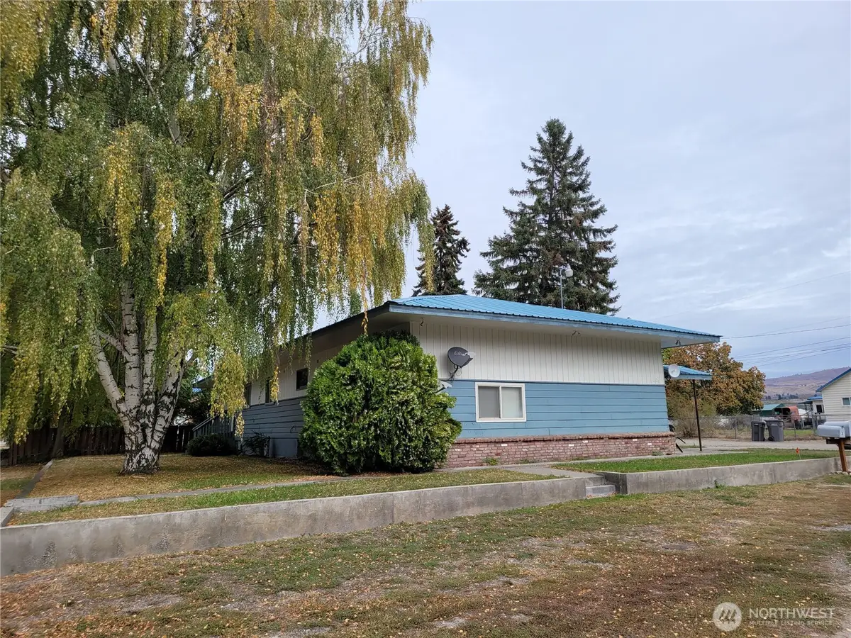 615 5th Street, Oroville, WA 98844 - #1