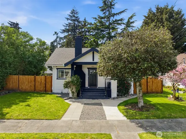6214 S Warner Street, Tacoma, WA 98409