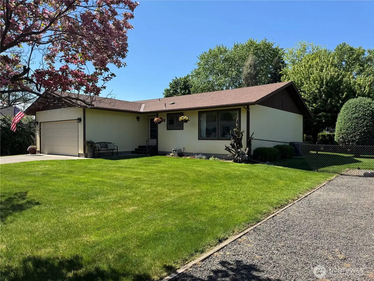 908 S 6th, Dayton, WA 99328 - #1