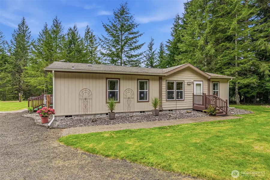 1047 Beaver Creek Road, Cathlamet, WA 98612 - #2