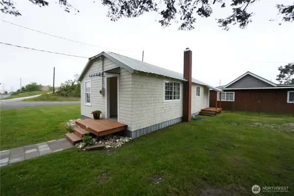 3118 273rd Street, Ocean Park, WA 98640