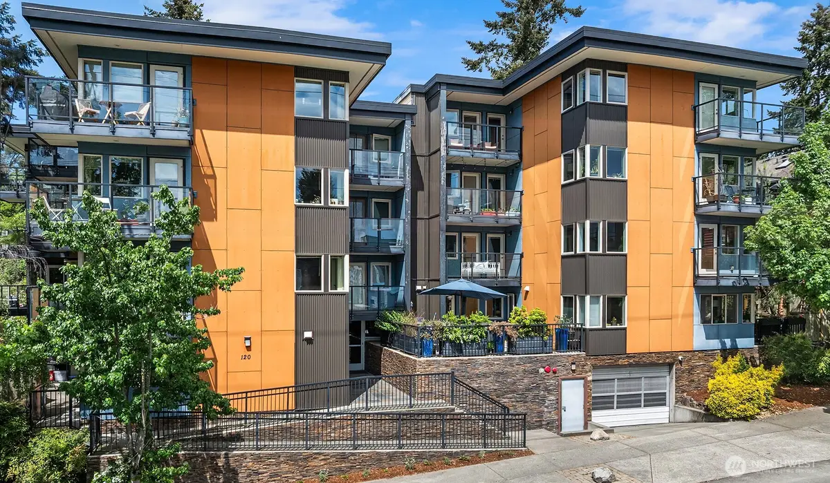 120 NW 39th Street #304, Seattle, WA 98107 - #1