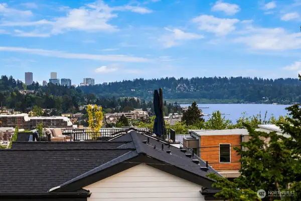 143 8th Avenue, Kirkland, WA 98033