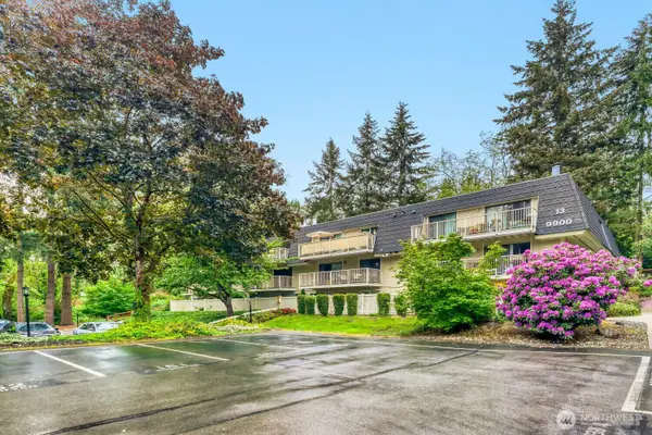 9900 NE 124th Street #1306, Kirkland, WA 98034