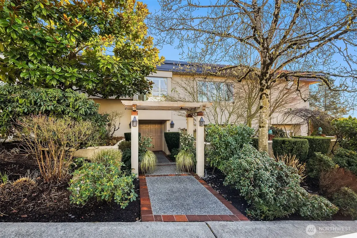 7 10th Avenue, Kirkland, WA 98033 - #1