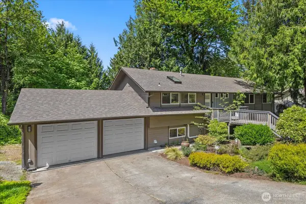 155 Mount Olympus Drive Nw, Issaquah, WA 98027