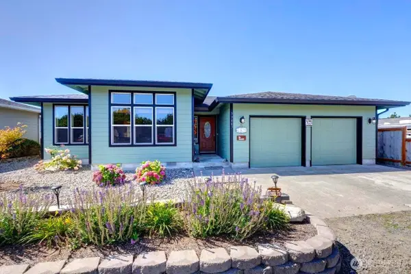 33007 G Place, Ocean Park, WA 98640