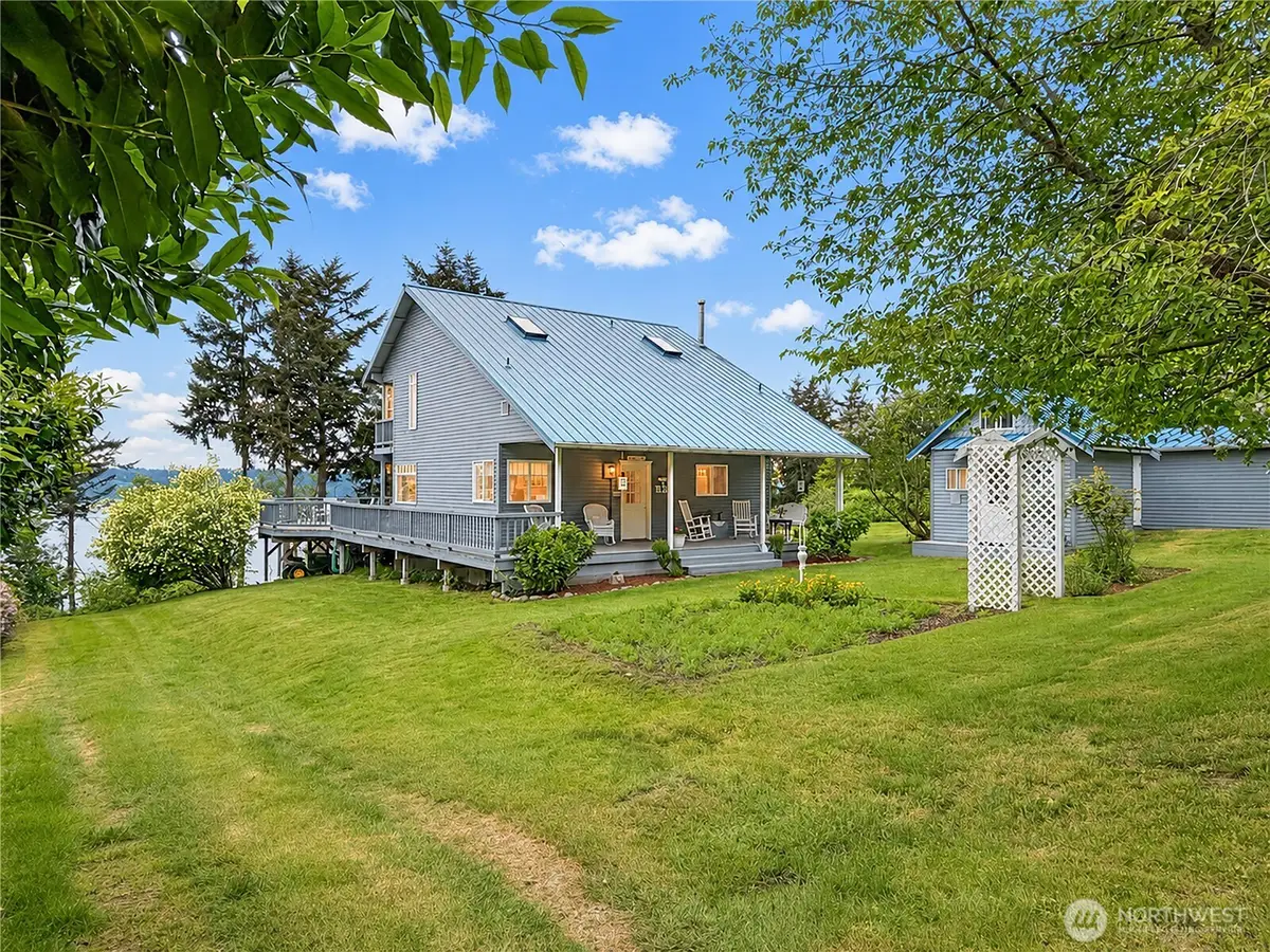 38 M Cascade Drive, Hat Island, WA 98206 - #1