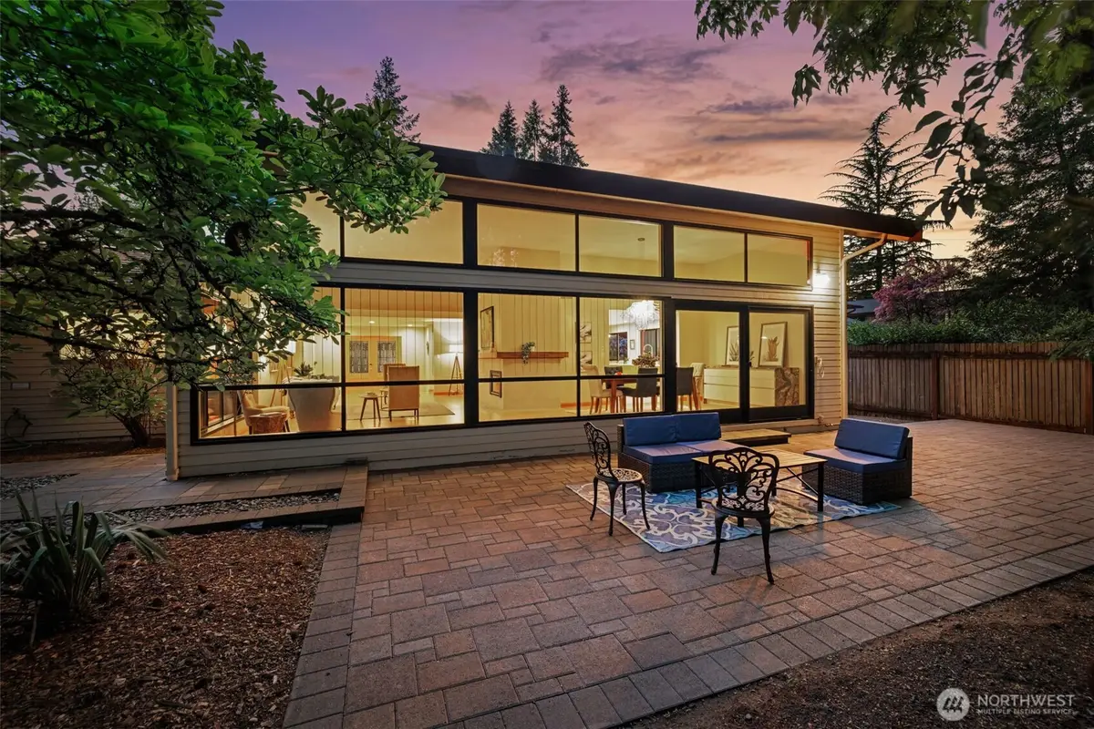 6036 129th Avenue Se, Bellevue, WA 98006 - #1
