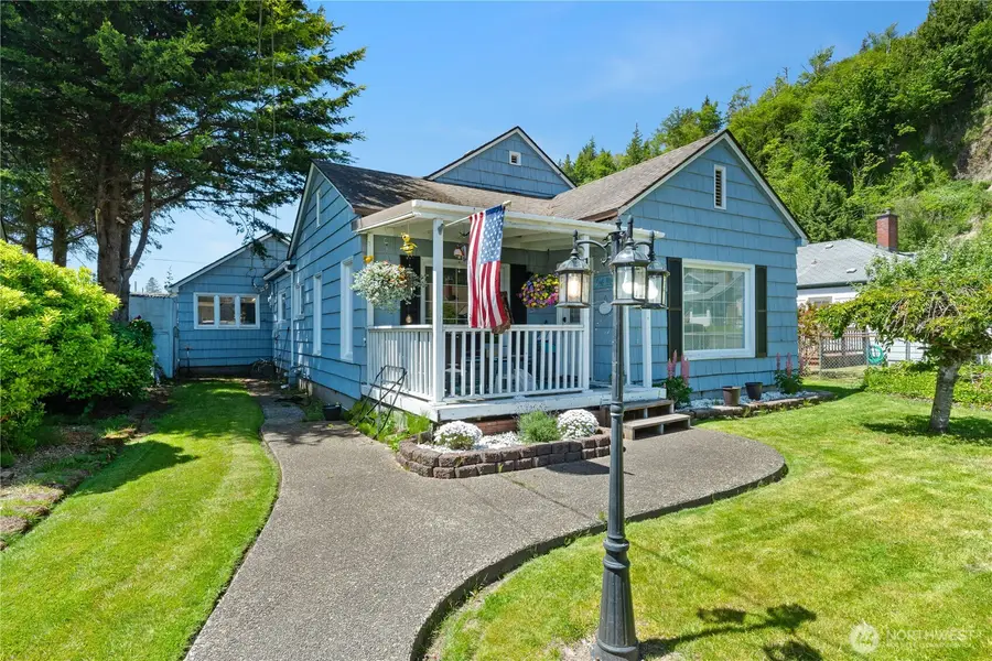 110 Ontario Street, Hoquiam, WA 98550 - #2
