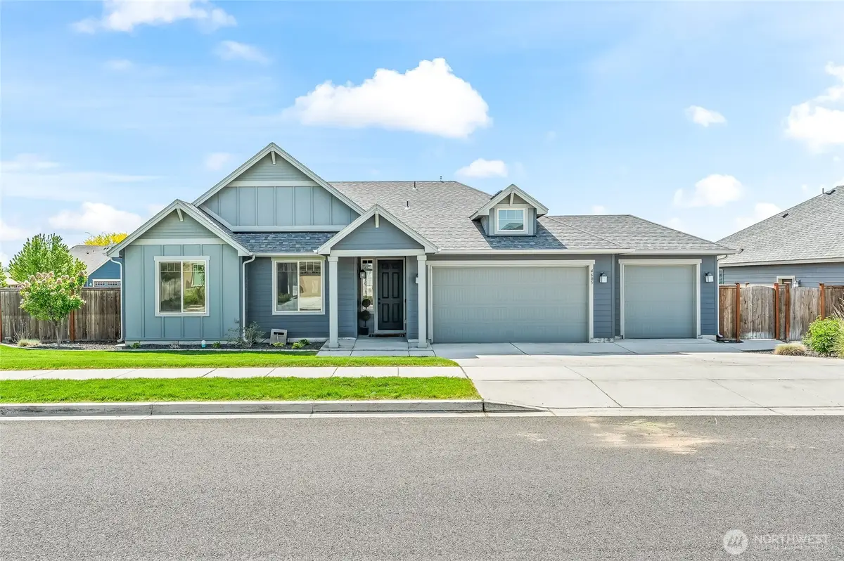4605 E Thrush St, Moses Lake, WA 98837 - #1
