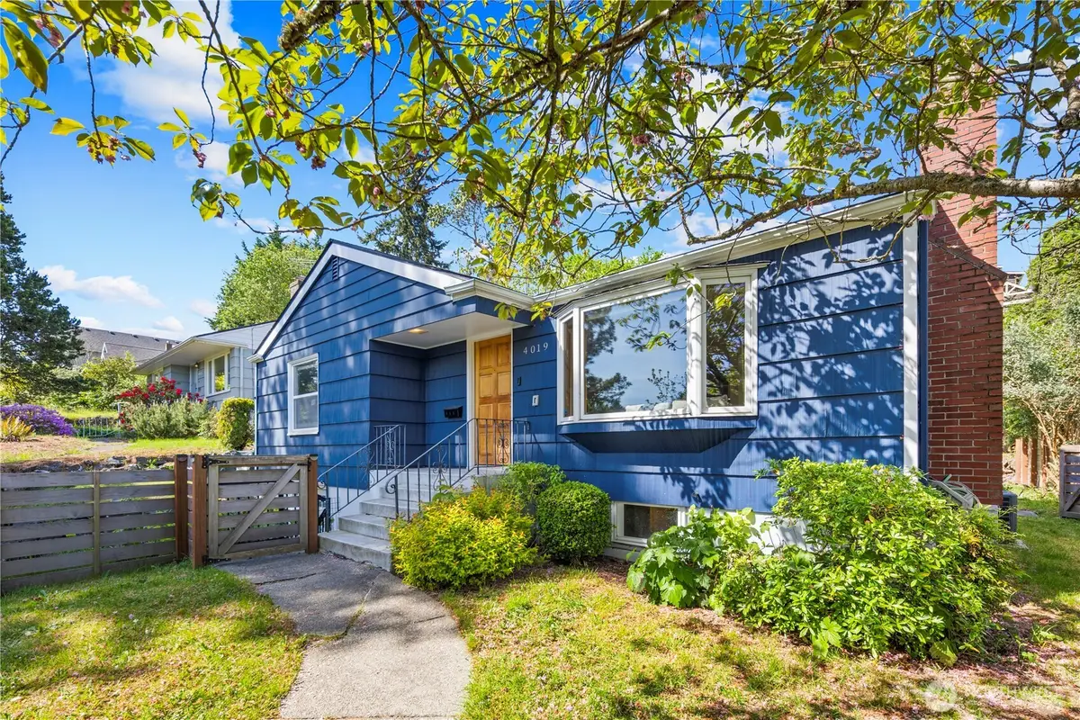 4019 50th Avenue Sw, Seattle, WA 98116 - #1