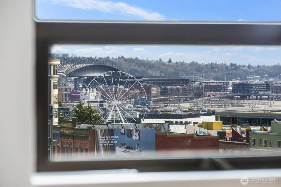 2621 2nd Avenue #1001, Seattle, WA 98121 - #2