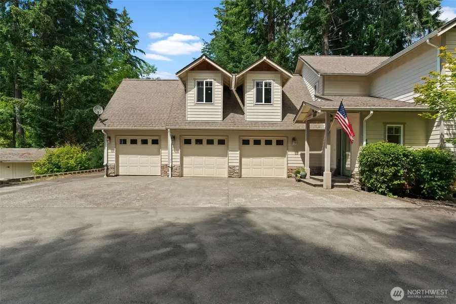 4443 Boston Harbor Road Ne, Olympia, WA 98506 - #2