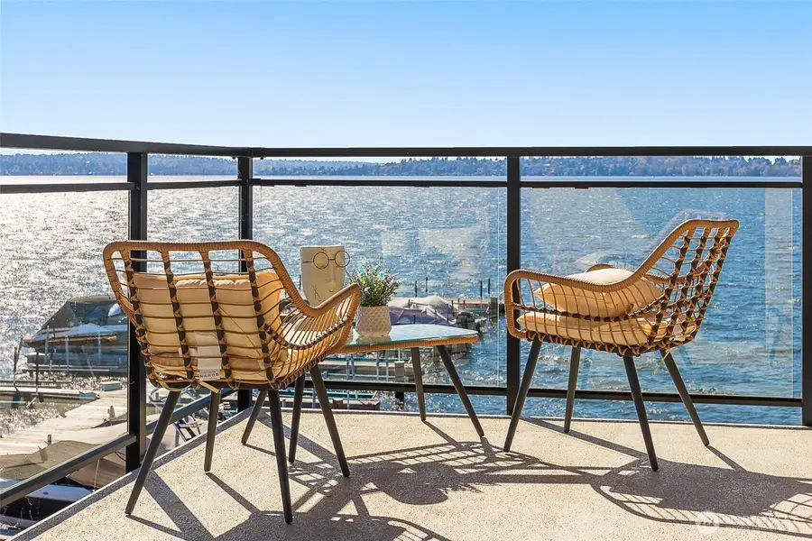 6401 Lake Wa Blvd Ne #308, Kirkland, WA 98033 - #3