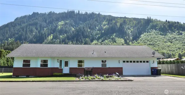 693 Temple Avenue, Morton, WA 98356