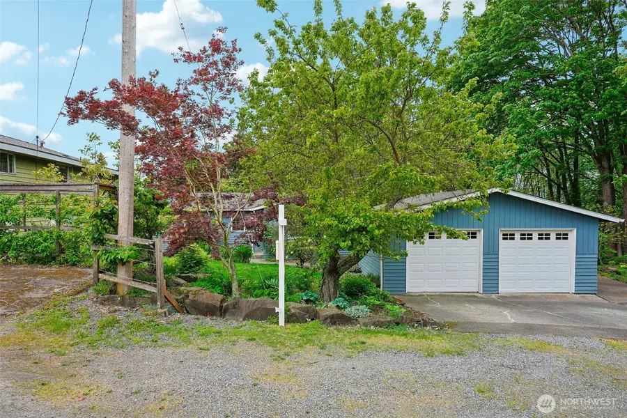8008 S 122nd Street, Seattle, WA 98178 - #2