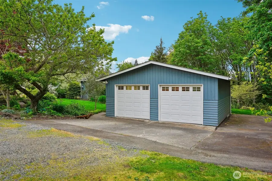 8008 S 122nd Street, Seattle, WA 98178 - #3