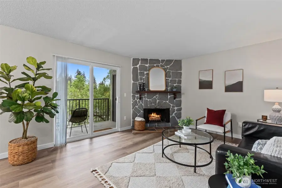 423 75th Street Se #B26, Everett, WA 98203 - #2