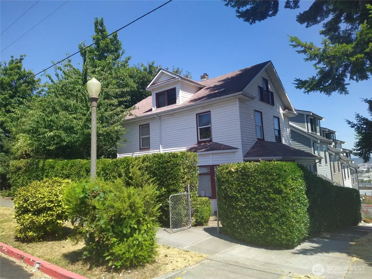 617 S 17th Street, Tacoma, WA 98504 - #1
