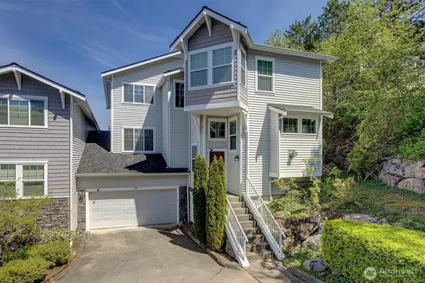 1601 NE Katsura Street #501, Issaquah, WA 98029