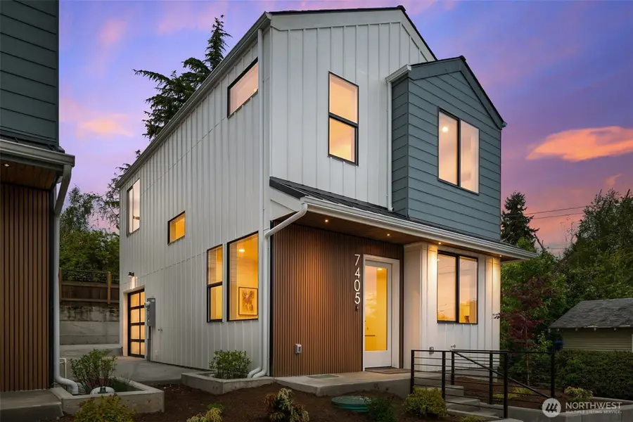 7405 Dayton Avenue N, Seattle, WA 98103 - #3