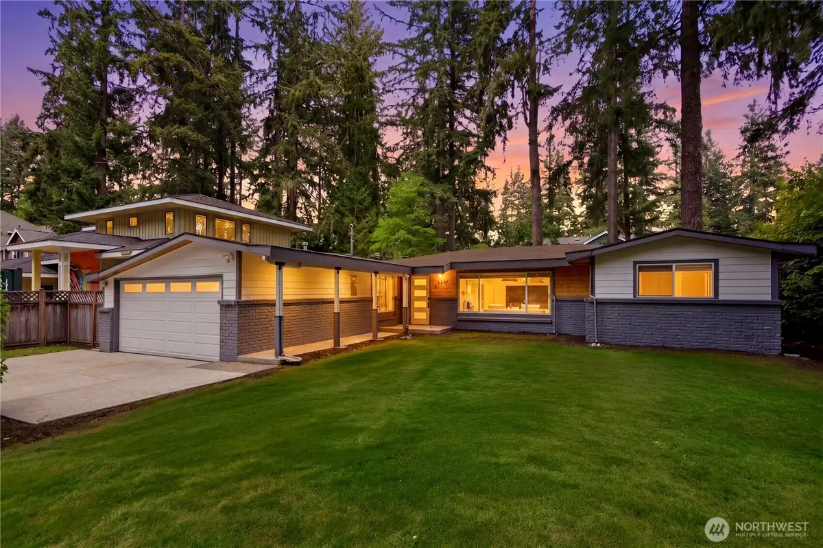 2412 160th Avenue Ne, Bellevue, WA 98008 - #1