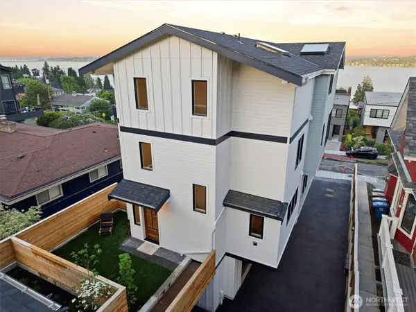 909 32nd Avenue S #B, Seattle, WA 98144