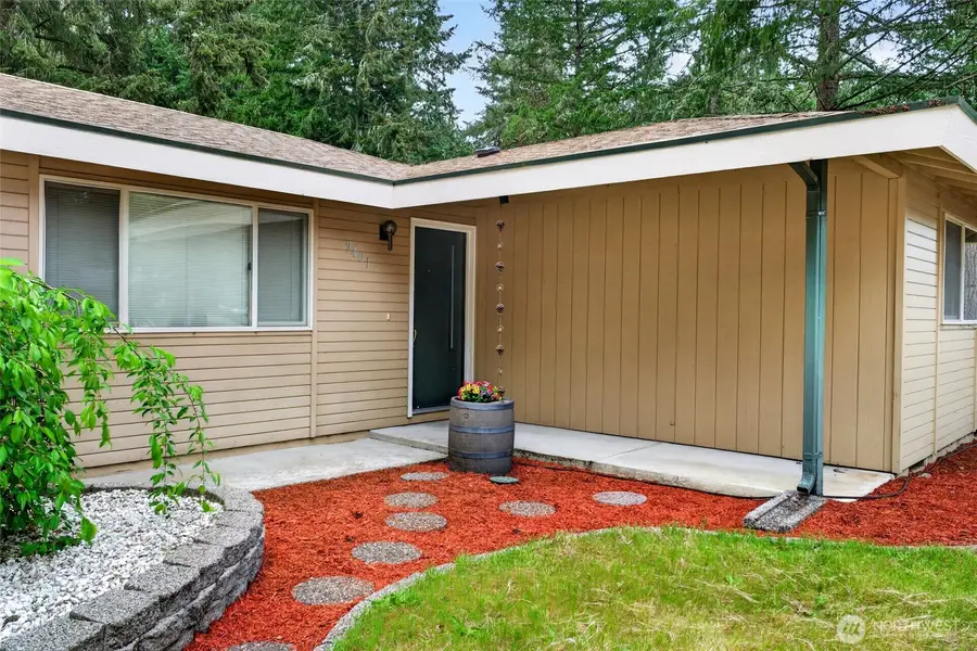 9401 Columbine Circle W, University Place, WA 98467 - #3