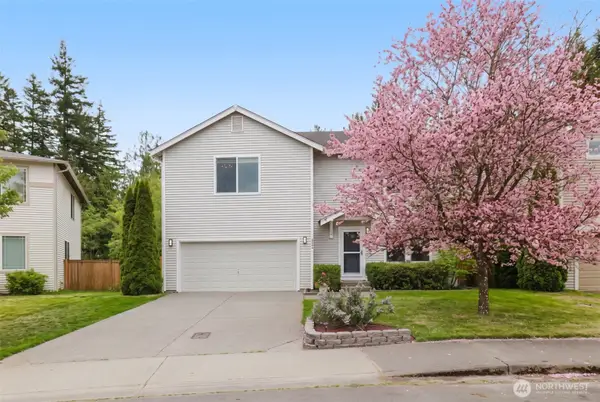 2722 SW Siskin Circle, Port Orchard, WA 98367