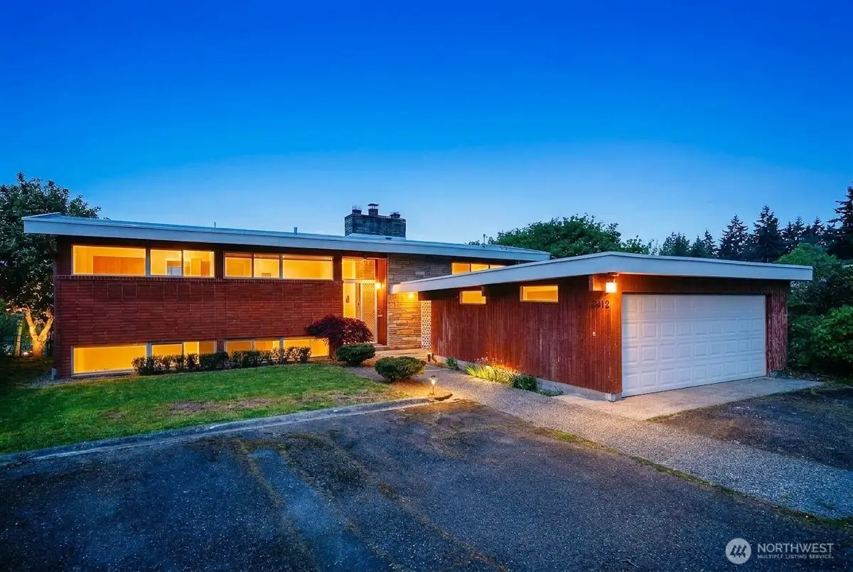 2512 S Raymond Street, Seattle, WA 98108 - #1