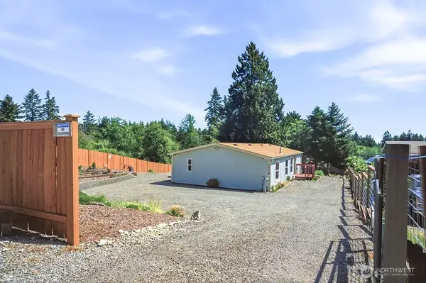 3444 Forest Drive Ne, Bremerton, WA 98310