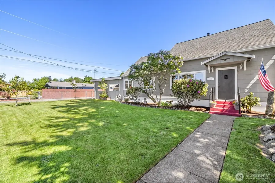 415 N Liberty Street, Port Angeles, WA 98362 - #3