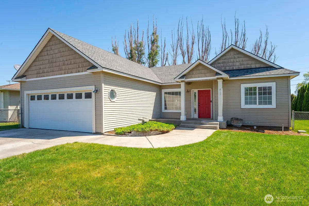 813 NW Sunburst Court, Moses Lake, WA 98837 - #1