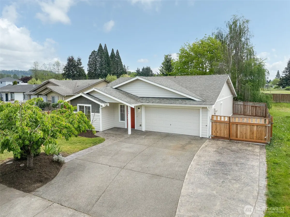 134 5th Avenue Se, Pacific, WA 98047 - #1