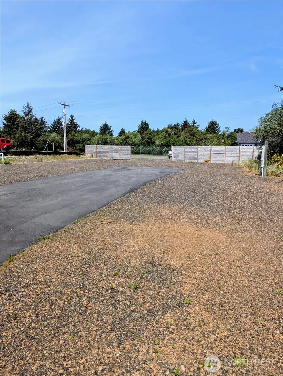 235 Marine View Drive Sw Sw #31, Ocean Shores, WA 98569 - #2