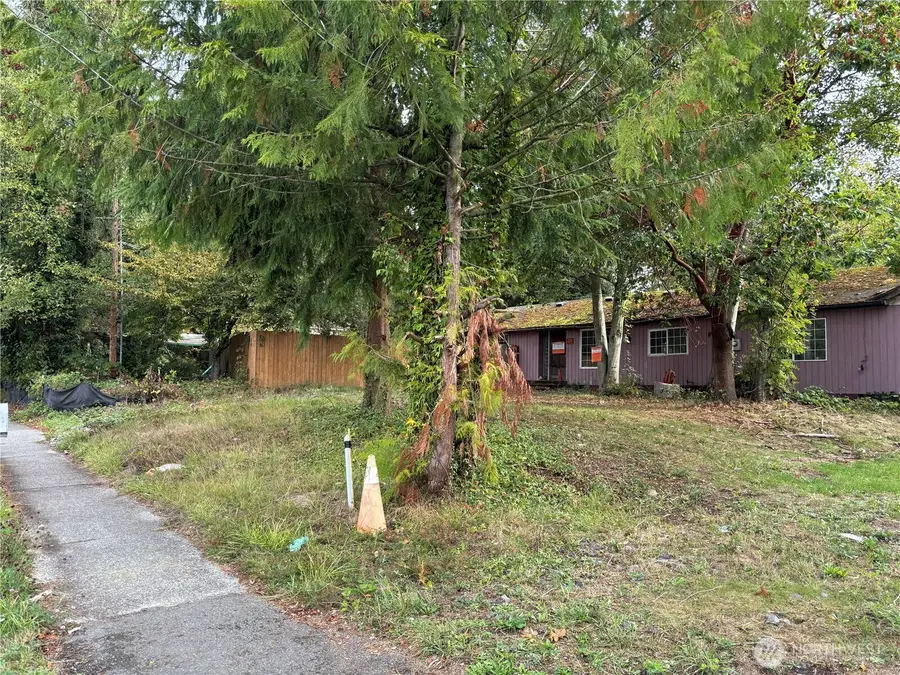 18421 44th Avenue W, Lynnwood, WA 98037 - #3
