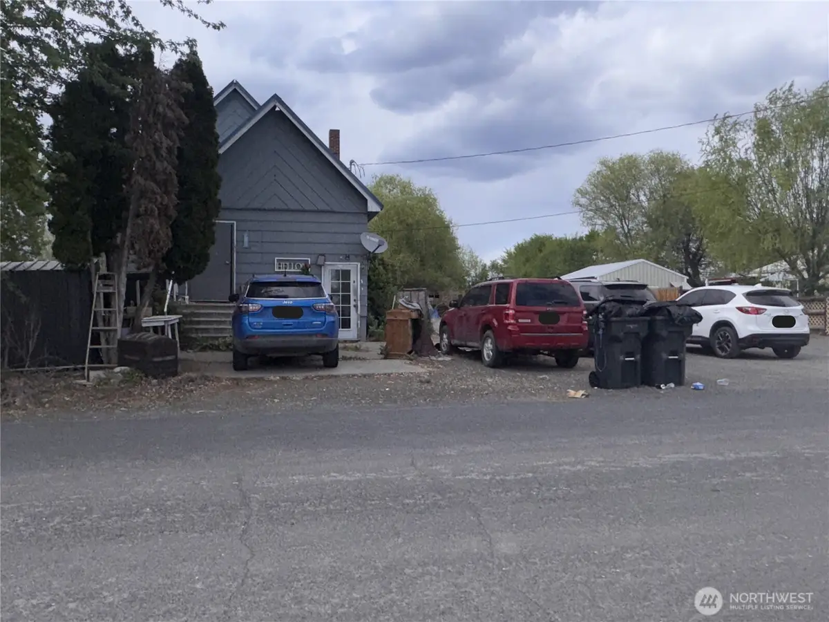 1 Orchardvale Street, Zillah, WA 98953 - #1