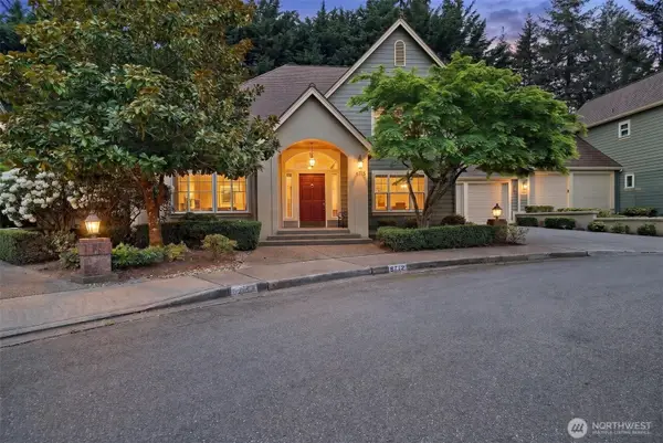 6712 127 Place Se, Bellevue, WA 98006