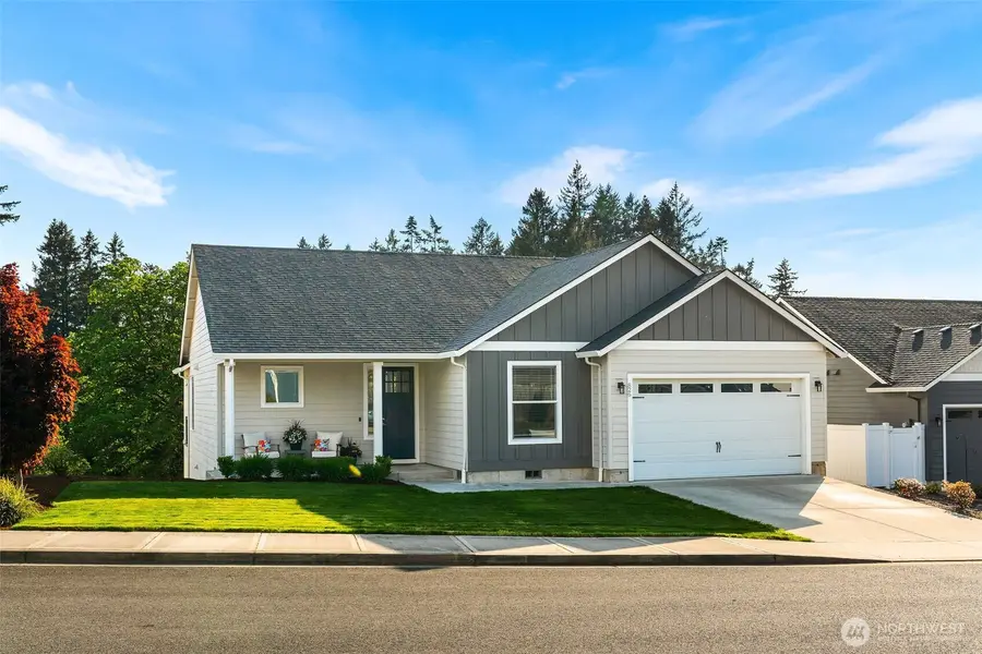 826 W Golden Eagle Avenue, La Center, WA 98629 - #2