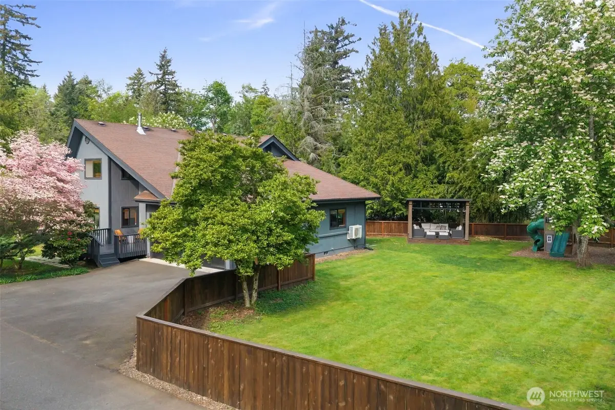 26120 220th Avenue Se, Maple Valley, WA 98038 - #1