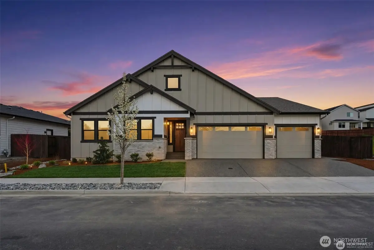 806 NW 173rd Circle #Lot 4, Ridgefield, WA 98642 - #1