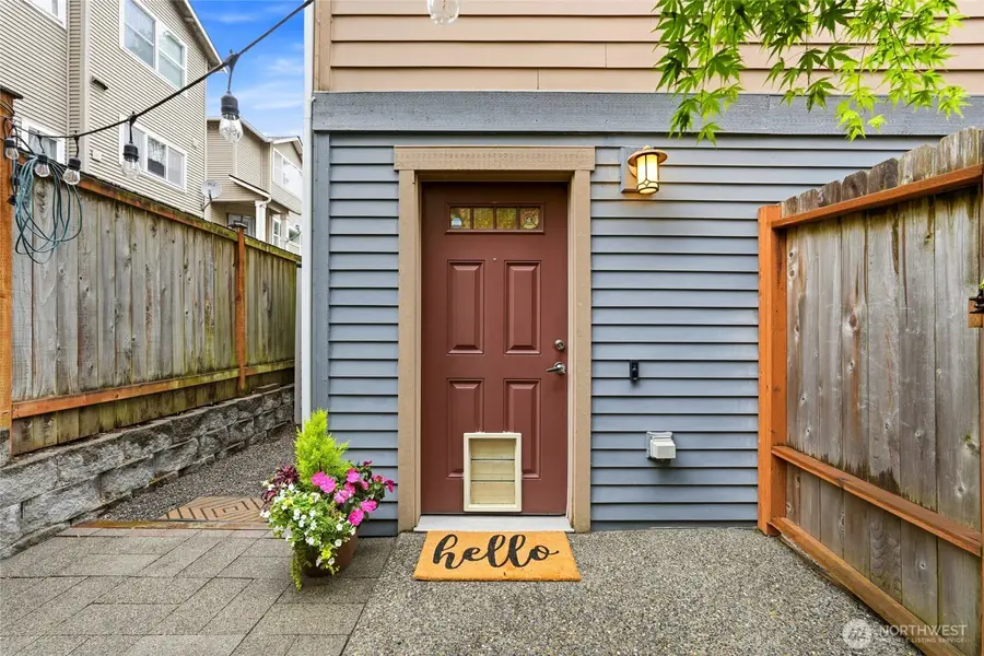 725 N 95th Street #B, Seattle, WA 98103 - #2