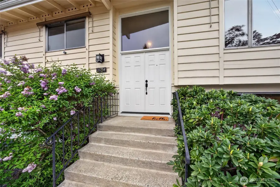 18754 130th Avenue Se, Renton, WA 98058 - #2