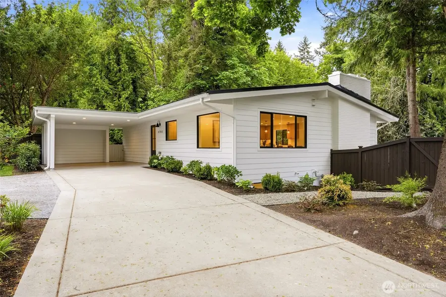 4705 119th Avenue Se, Bellevue, WA 98006 - #2