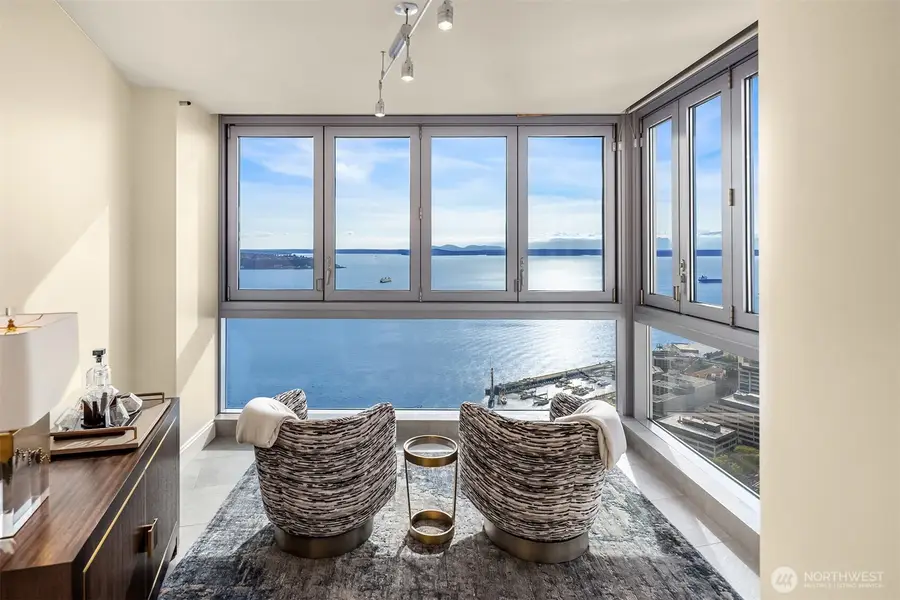 1521 2nd Avenue #PH3800, Seattle, WA 98101 - #3