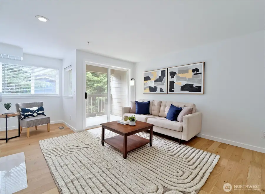 18523 68th Avenue Ne #102, Kenmore, WA 98028 - #2